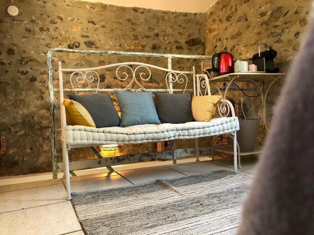 Charols Chambre D'Hotes Lou Pataclet المظهر الخارجي الصورة